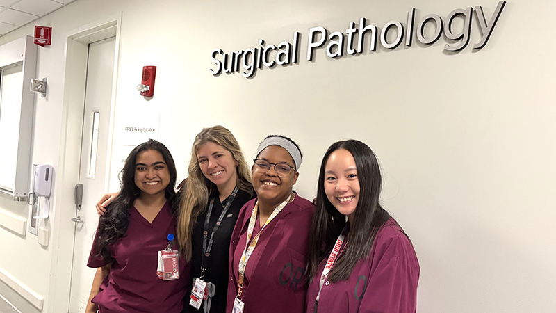 M3 students attend a surgical pathology event