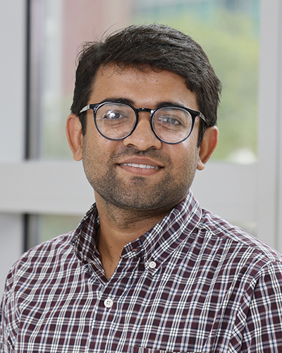 portrait of Bhunesh Maheshwari, MD